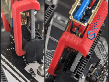 PCI-E Riser Lock Clip